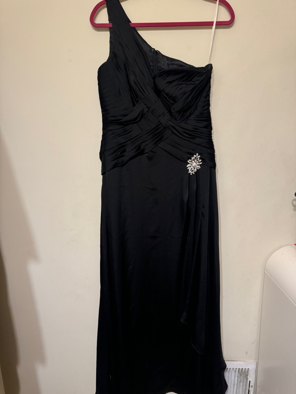 Black One-Shoulder Evening Gown with Crystal Accent